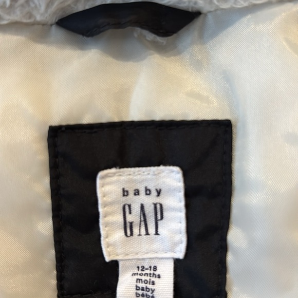 Baby Gap 12-18 Month Sherpa Puffer - Picture 6 of 8
